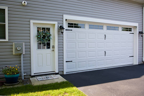 24/7 Emergency Garage Door Panel Replacement experts in Vidalia, GA